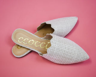 Dandelion Scallop Linen Mules - The Southern Loft