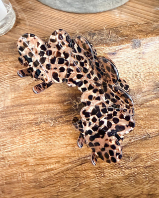 Jumbo Leopard Print Oval Hair Claw Clip - The Southern Loft