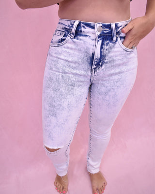 RISEN Crop Skinny Relaxed Jeans - The Southern Loft