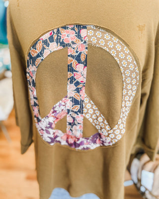 Sage + Fig Fall Peace Top - The Southern Loft