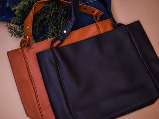 Simple Vegan Leather Shoulder Bag - The Southern Loft