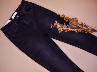 Vervet Super High Rise Skinny Jeans - The Southern Loft