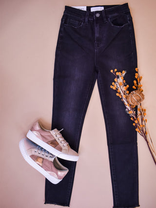 Vervet Super High Rise Skinny Jeans - The Southern Loft