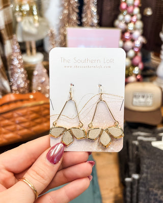 Wire Linked Geometric Drop Earrings - The Southern Loft