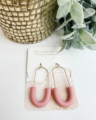 Clay Paperclip Earrings light pink