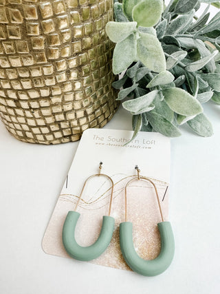 Clay Paperclip Earrings mint